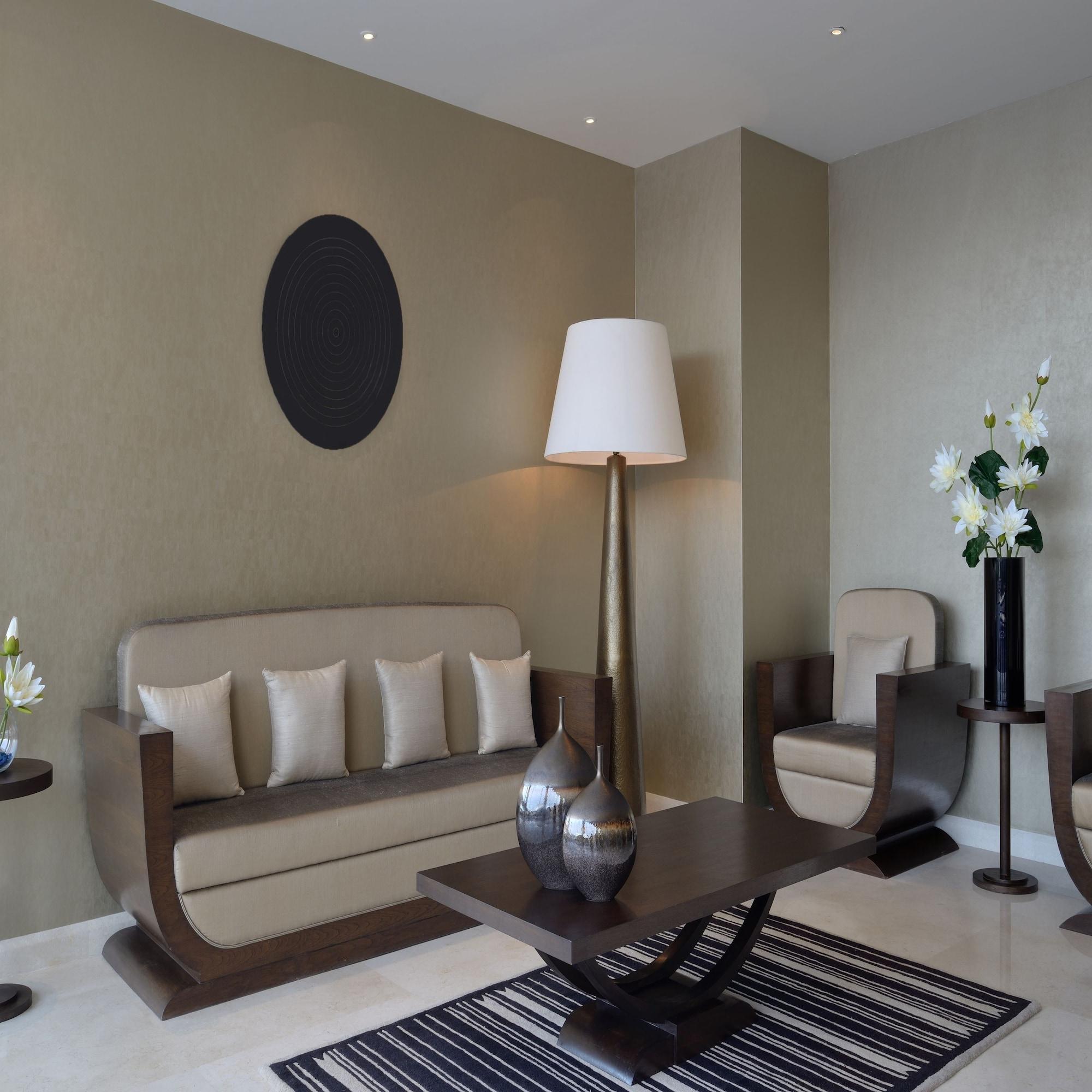 Marasa Sarovar Premiere Tirupati Esterno foto A 3D rendering of a living room