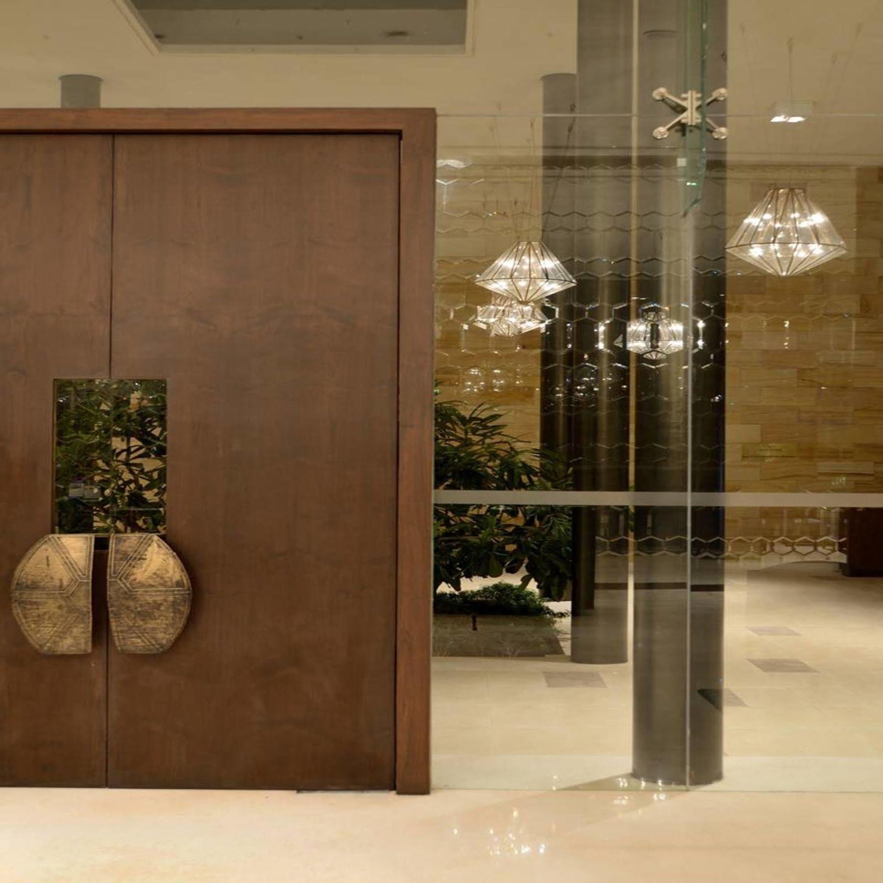 Marasa Sarovar Premiere Tirupati Esterno foto Entrance to the hotel